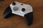 Xbox Elite Series 2 Core Controller - Image 3